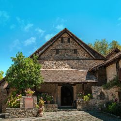 find cyprus village bathhouses
