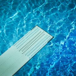 luxury water sports tips