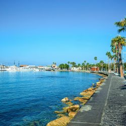 coastal cycling distance from port