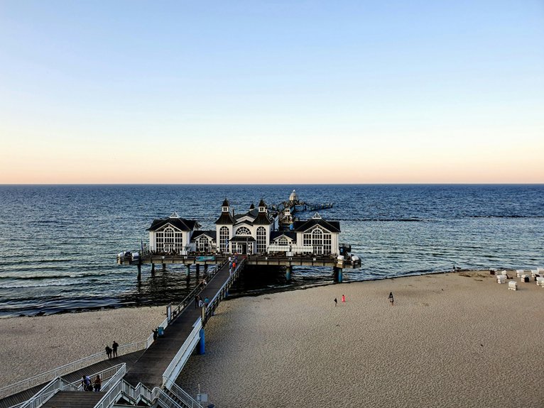 archaeological beach resort tips
