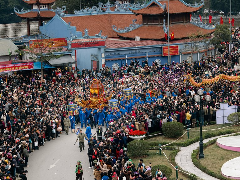 carnival themed tours for festival season