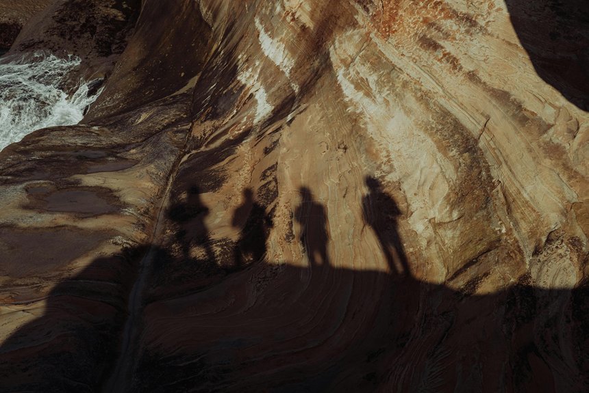 dramatic scenic rugged captivating