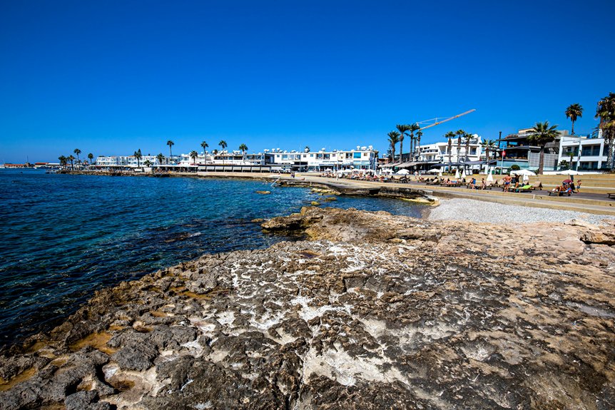 luxury coastal resorts paphos