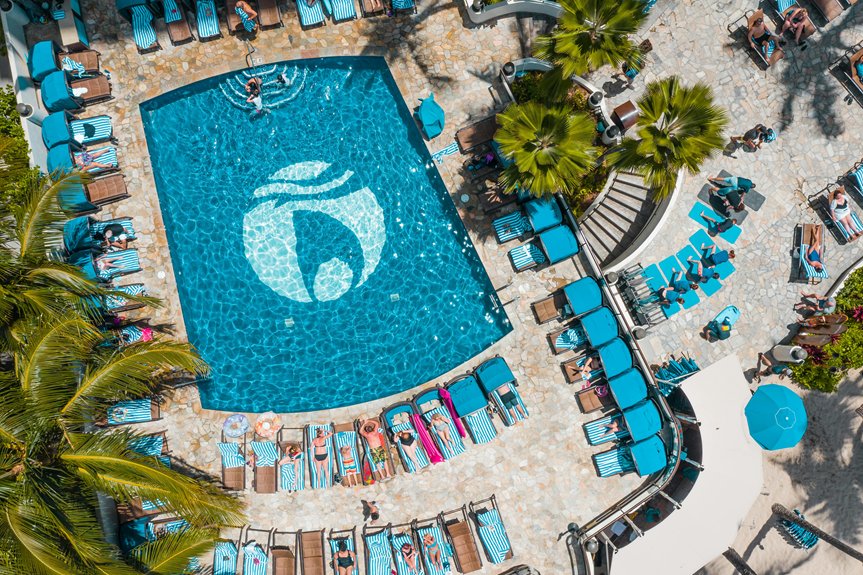 top family beach amenities