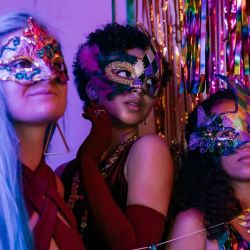 carnival costume rental services