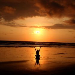 top solo beach wellness retreats