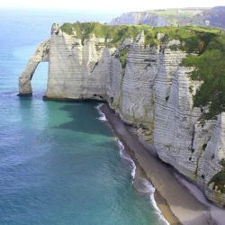 off season coastal travel tips