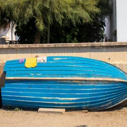 respectful coastal beach towel etiquette