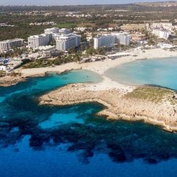 luxury coastal resort tips
