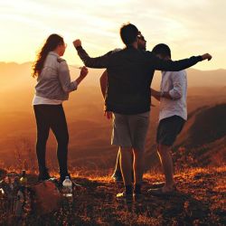 family friendly gorge hiking adventures