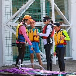 learn windsurfing near larnaca